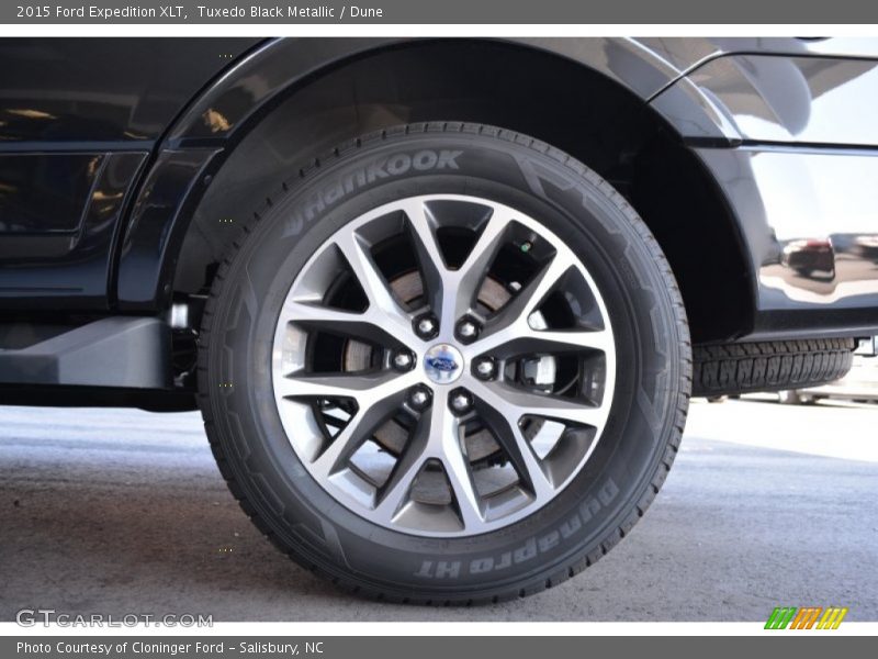 Tuxedo Black Metallic / Dune 2015 Ford Expedition XLT