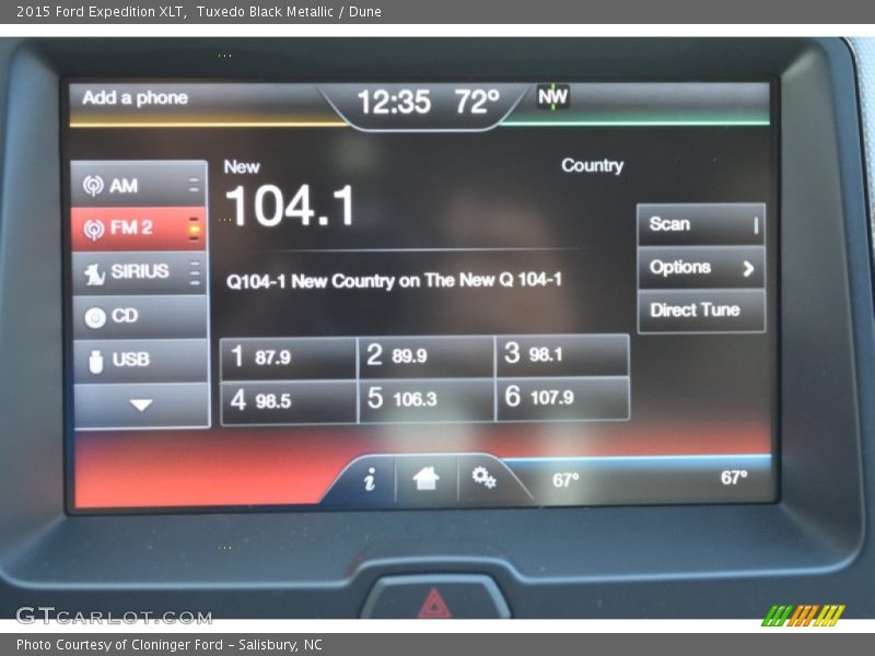 Tuxedo Black Metallic / Dune 2015 Ford Expedition XLT