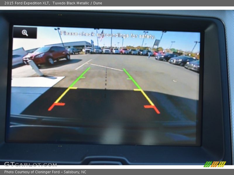 Tuxedo Black Metallic / Dune 2015 Ford Expedition XLT