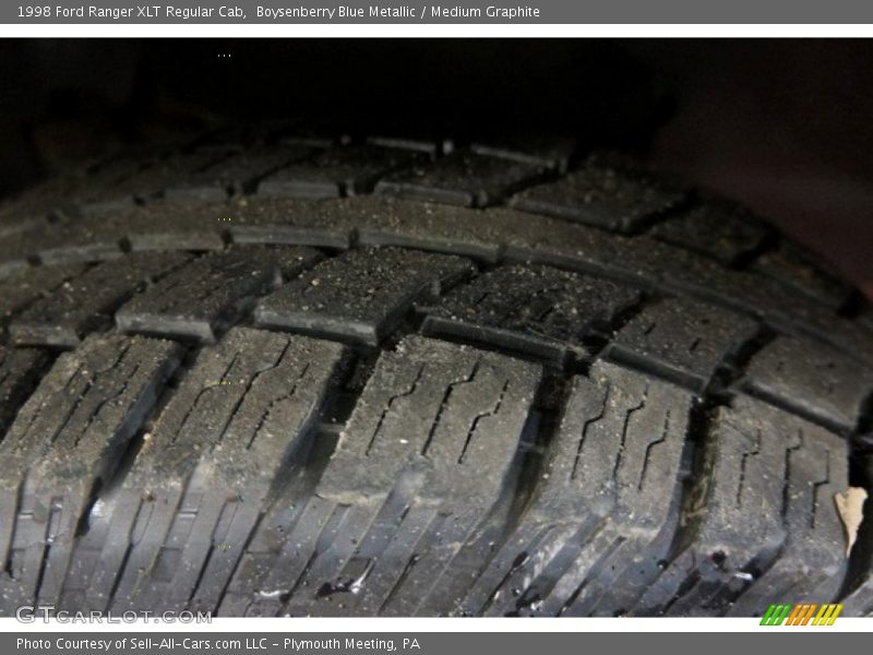 Boysenberry Blue Metallic / Medium Graphite 1998 Ford Ranger XLT Regular Cab