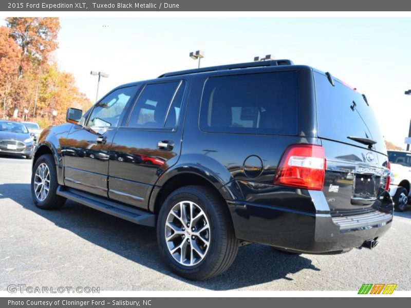 Tuxedo Black Metallic / Dune 2015 Ford Expedition XLT