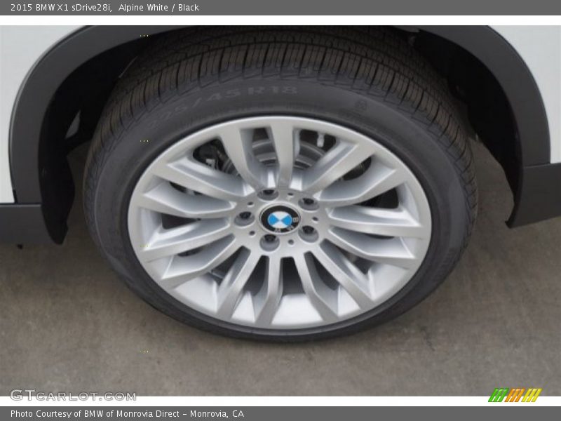 Alpine White / Black 2015 BMW X1 sDrive28i