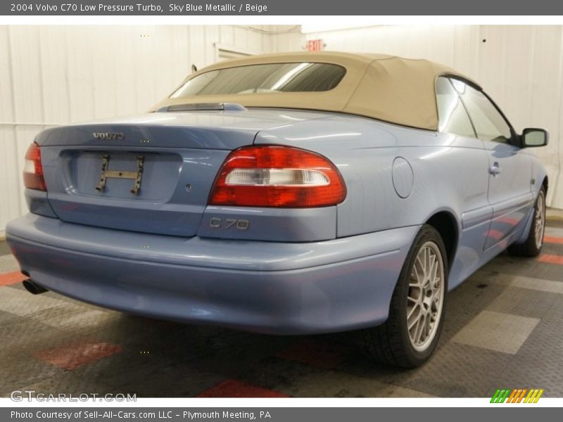 Sky Blue Metallic / Beige 2004 Volvo C70 Low Pressure Turbo