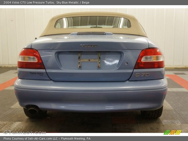 Sky Blue Metallic / Beige 2004 Volvo C70 Low Pressure Turbo