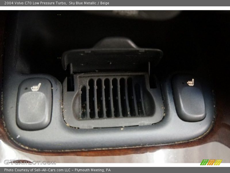 Sky Blue Metallic / Beige 2004 Volvo C70 Low Pressure Turbo