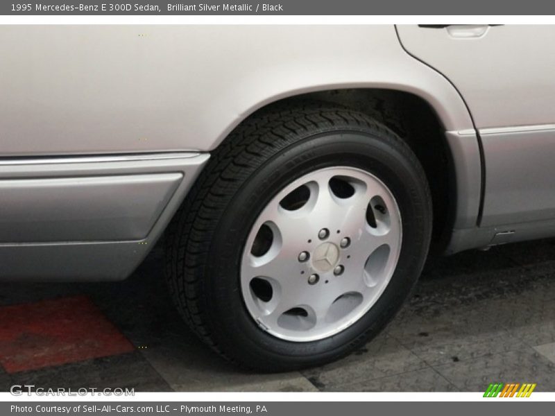 Brilliant Silver Metallic / Black 1995 Mercedes-Benz E 300D Sedan