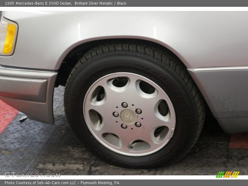 Brilliant Silver Metallic / Black 1995 Mercedes-Benz E 300D Sedan