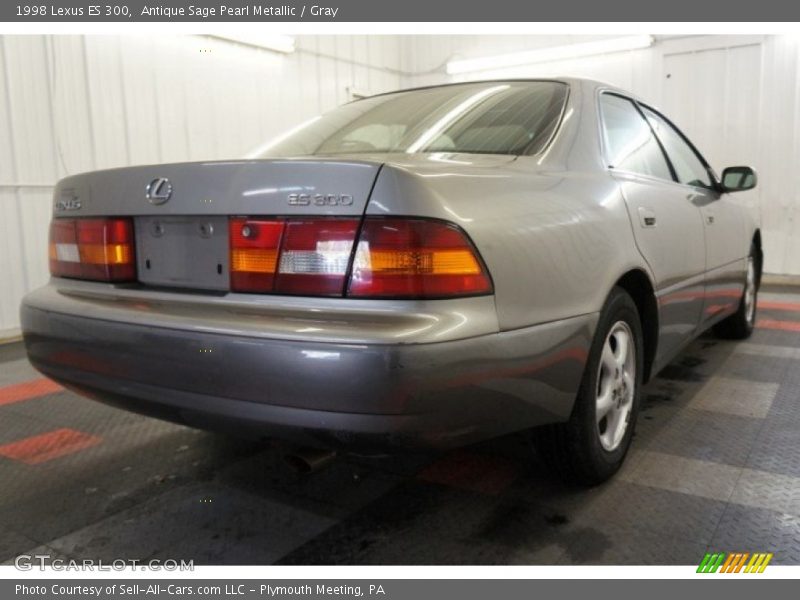 Antique Sage Pearl Metallic / Gray 1998 Lexus ES 300