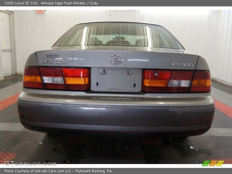 Antique Sage Pearl Metallic / Gray 1998 Lexus ES 300