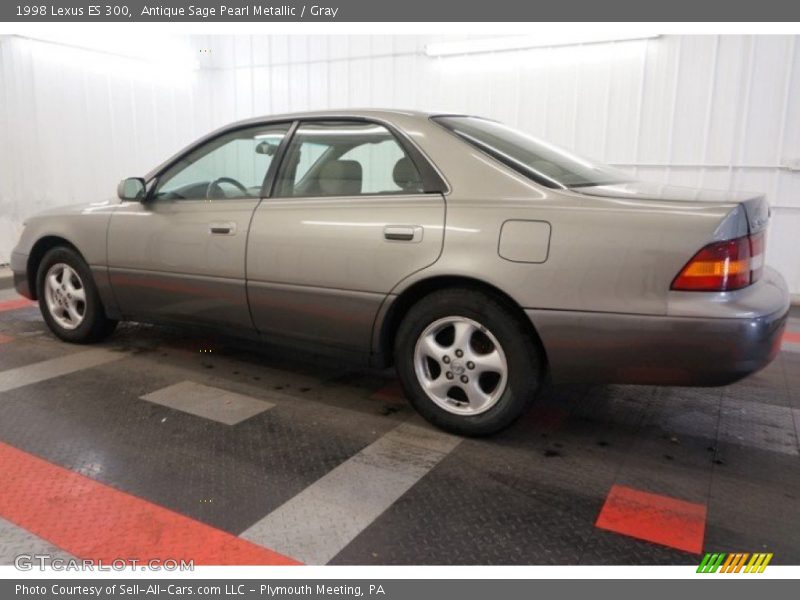 Antique Sage Pearl Metallic / Gray 1998 Lexus ES 300