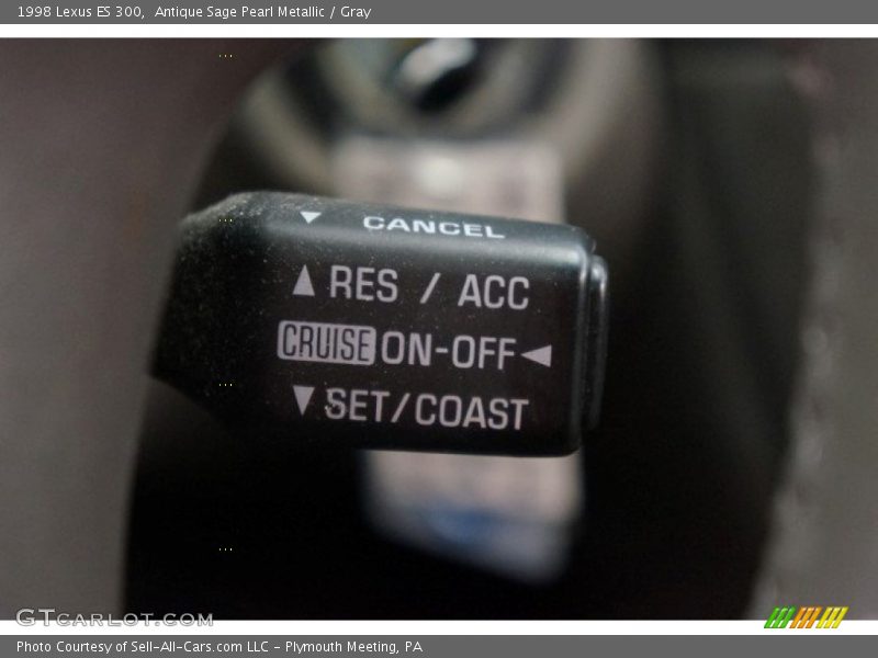 Antique Sage Pearl Metallic / Gray 1998 Lexus ES 300