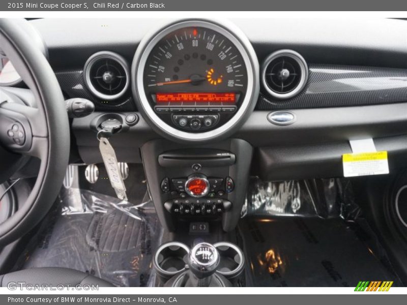 Dashboard of 2015 Coupe Cooper S