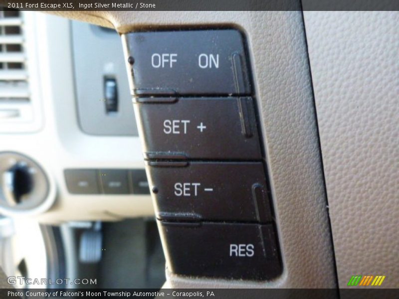 Ingot Silver Metallic / Stone 2011 Ford Escape XLS