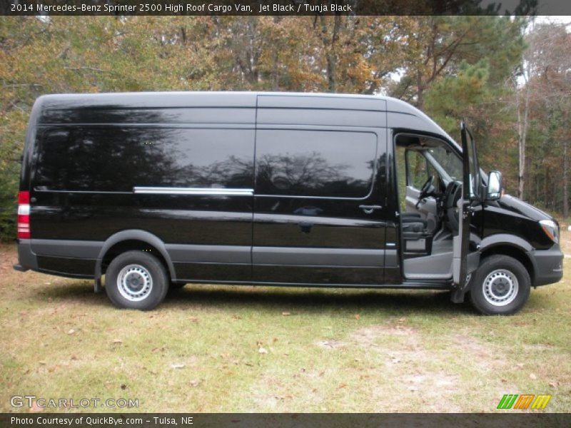 Jet Black / Tunja Black 2014 Mercedes-Benz Sprinter 2500 High Roof Cargo Van