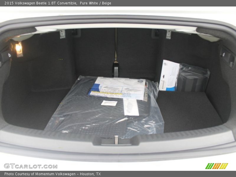 Pure White / Beige 2015 Volkswagen Beetle 1.8T Convertible
