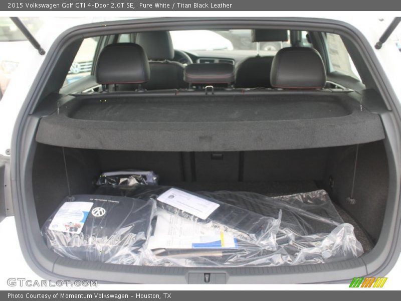 Pure White / Titan Black Leather 2015 Volkswagen Golf GTI 4-Door 2.0T SE
