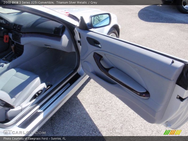 Titanium Silver Metallic / Grey 2002 BMW 3 Series 325i Convertible