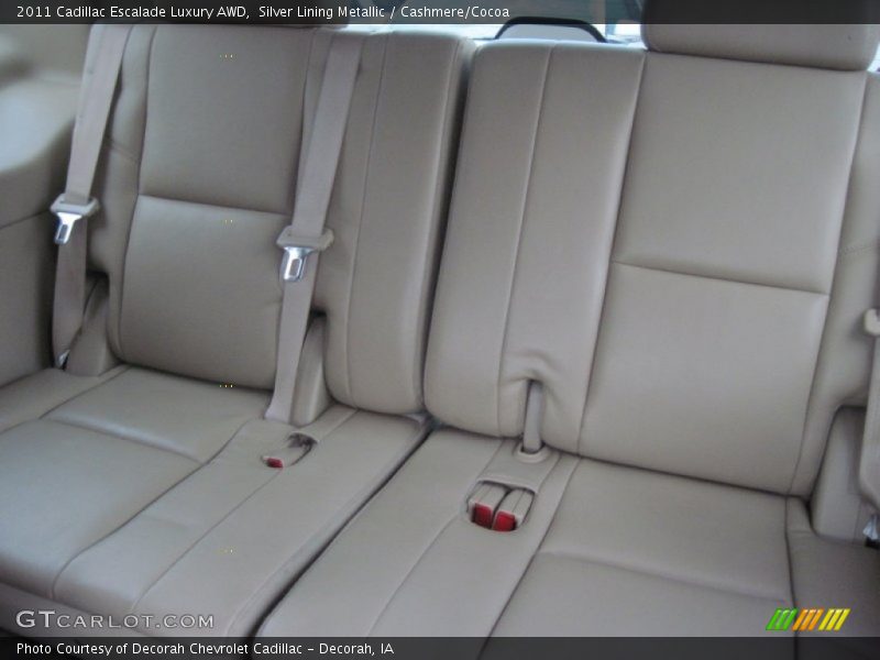Silver Lining Metallic / Cashmere/Cocoa 2011 Cadillac Escalade Luxury AWD