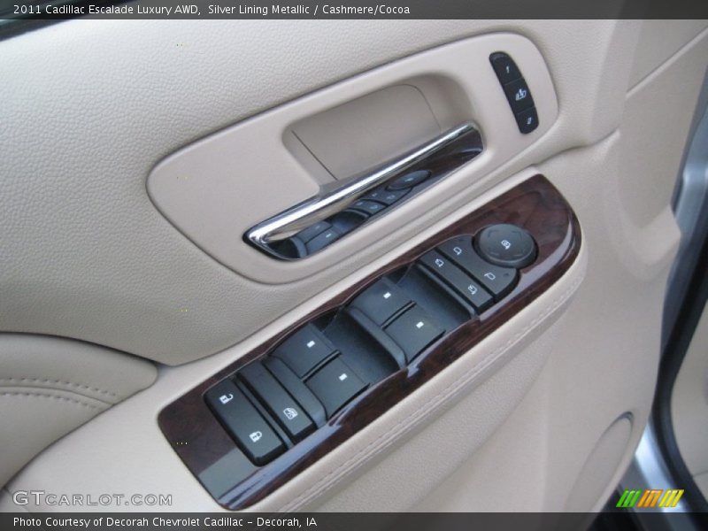 Silver Lining Metallic / Cashmere/Cocoa 2011 Cadillac Escalade Luxury AWD