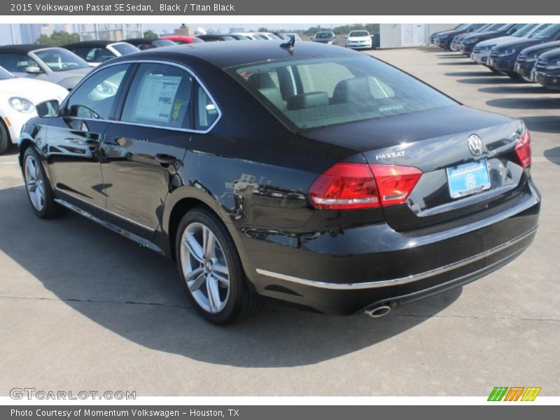 Black / Titan Black 2015 Volkswagen Passat SE Sedan