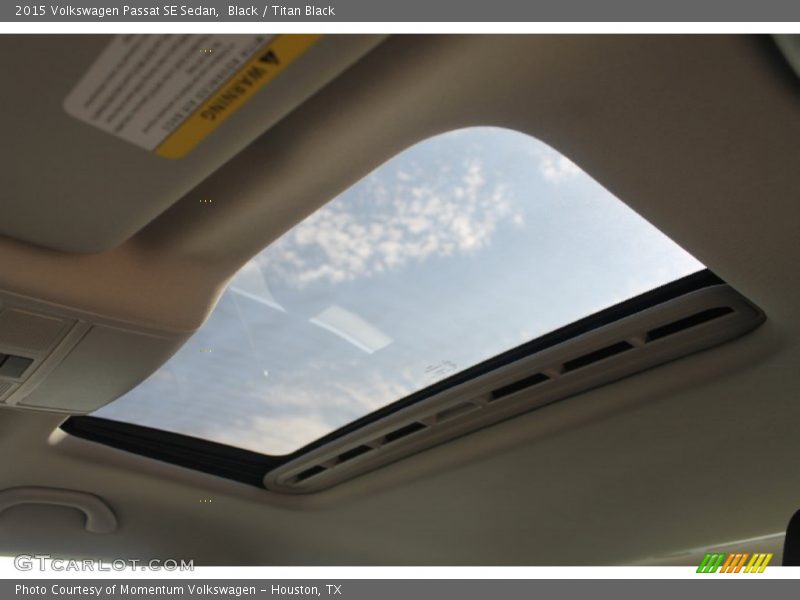 Black / Titan Black 2015 Volkswagen Passat SE Sedan