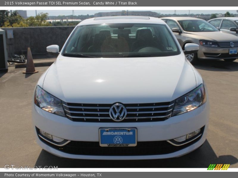 Candy White / Titan Black 2015 Volkswagen Passat TDI SEL Premium Sedan