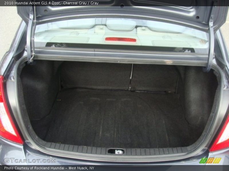 Charcoal Gray / Gray 2010 Hyundai Accent GLS 4 Door
