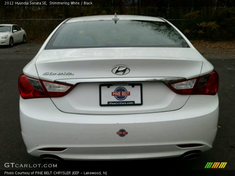 Shimmering White / Black 2012 Hyundai Sonata SE