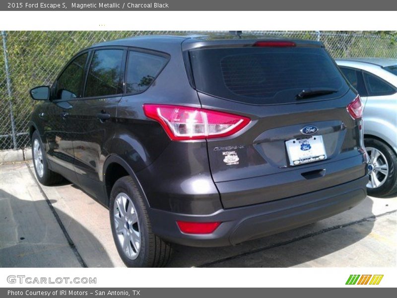 Magnetic Metallic / Charcoal Black 2015 Ford Escape S