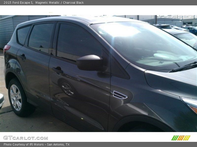Magnetic Metallic / Charcoal Black 2015 Ford Escape S