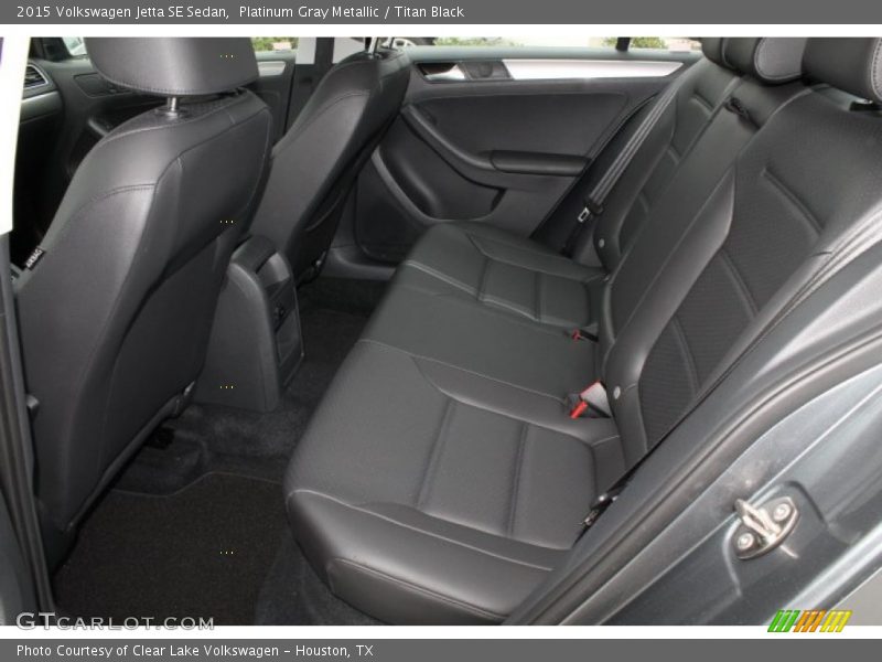 Platinum Gray Metallic / Titan Black 2015 Volkswagen Jetta SE Sedan