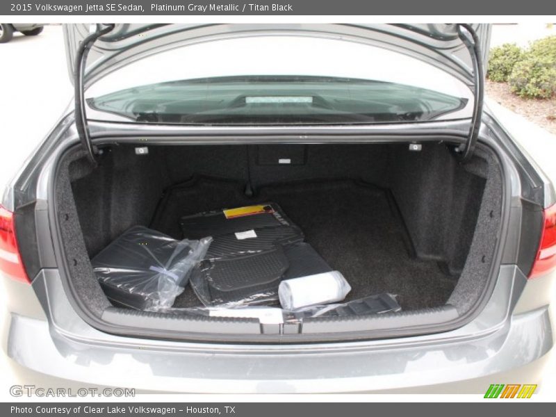 Platinum Gray Metallic / Titan Black 2015 Volkswagen Jetta SE Sedan