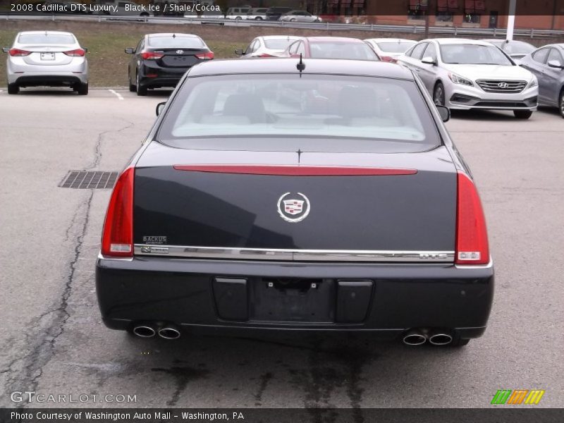 Black Ice / Shale/Cocoa 2008 Cadillac DTS Luxury