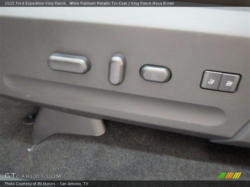 White Platinum Metallic Tri-Coat / King Ranch Mesa Brown 2015 Ford Expedition King Ranch