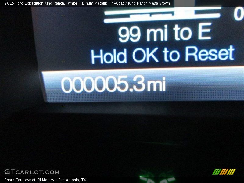 White Platinum Metallic Tri-Coat / King Ranch Mesa Brown 2015 Ford Expedition King Ranch