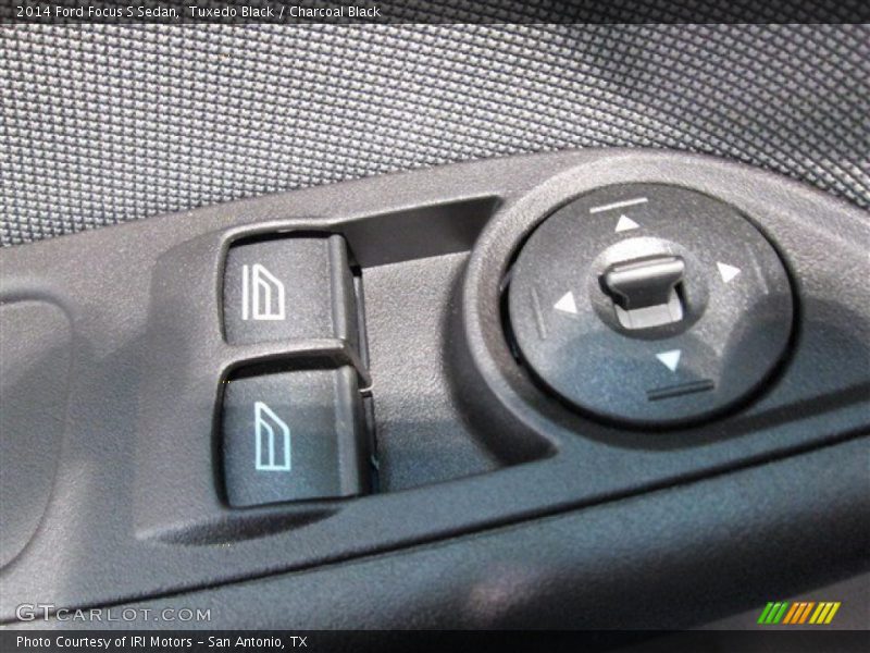 Tuxedo Black / Charcoal Black 2014 Ford Focus S Sedan