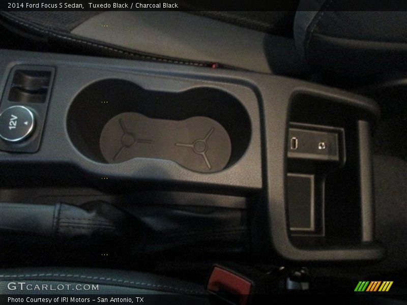 Tuxedo Black / Charcoal Black 2014 Ford Focus S Sedan