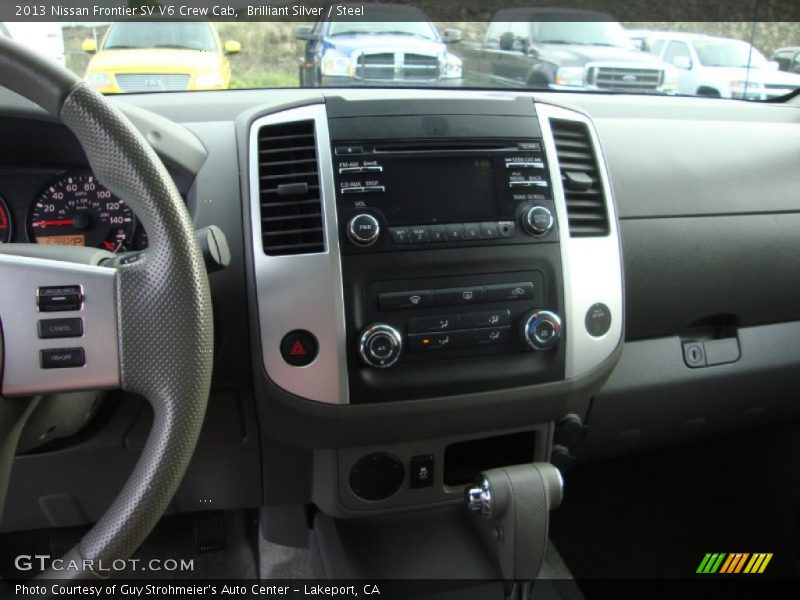 Brilliant Silver / Steel 2013 Nissan Frontier SV V6 Crew Cab