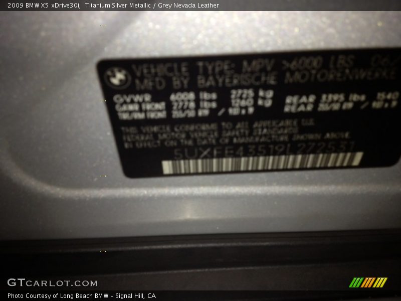 Titanium Silver Metallic / Grey Nevada Leather 2009 BMW X5 xDrive30i
