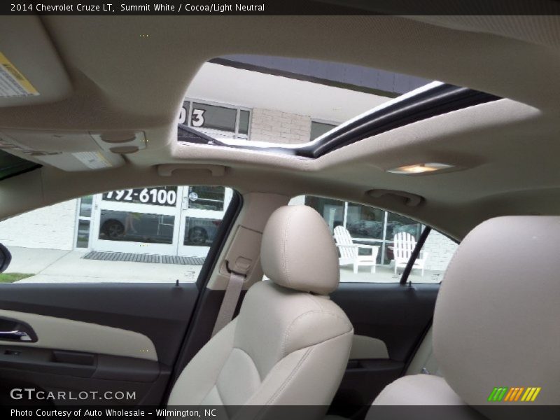 Summit White / Cocoa/Light Neutral 2014 Chevrolet Cruze LT