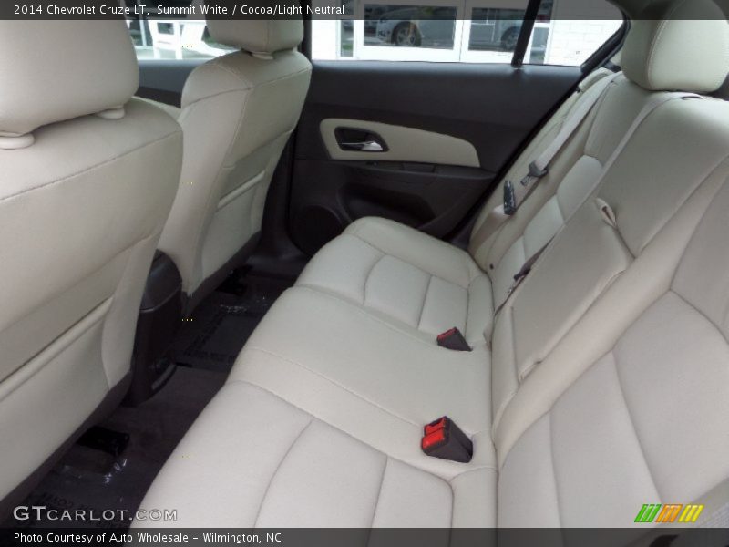 Summit White / Cocoa/Light Neutral 2014 Chevrolet Cruze LT