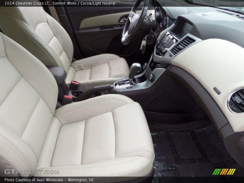 Summit White / Cocoa/Light Neutral 2014 Chevrolet Cruze LT