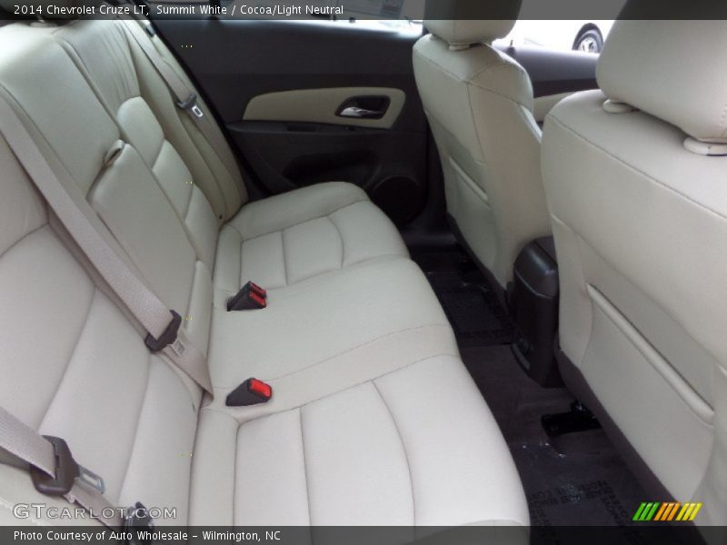 Summit White / Cocoa/Light Neutral 2014 Chevrolet Cruze LT