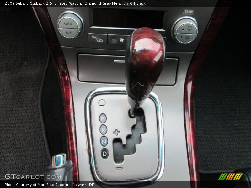 Diamond Gray Metallic / Off Black 2009 Subaru Outback 2.5i Limited Wagon