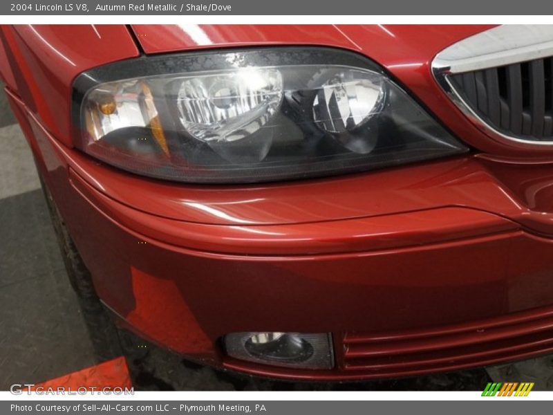 Autumn Red Metallic / Shale/Dove 2004 Lincoln LS V8