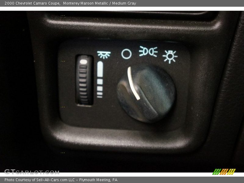 Controls of 2000 Camaro Coupe