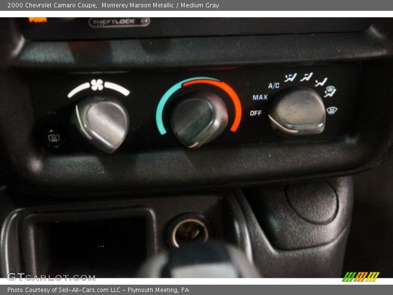 Controls of 2000 Camaro Coupe