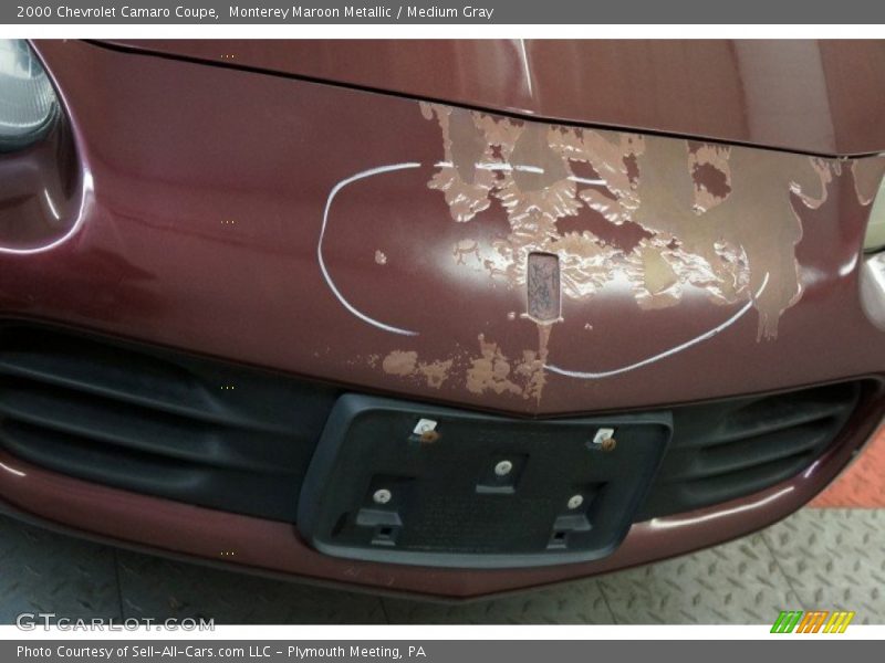 Monterey Maroon Metallic / Medium Gray 2000 Chevrolet Camaro Coupe