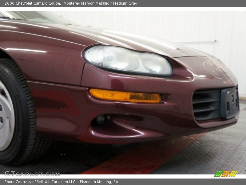 Monterey Maroon Metallic / Medium Gray 2000 Chevrolet Camaro Coupe