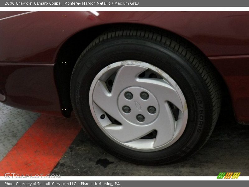 Monterey Maroon Metallic / Medium Gray 2000 Chevrolet Camaro Coupe